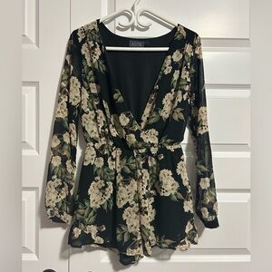 Astr the Label Floral Shorts Romper